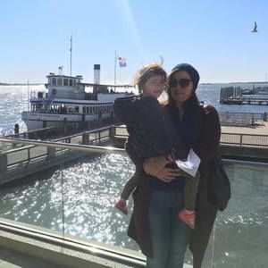 Meet your Posher, Della